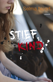 Stiefkind - Selma Noort (ISBN 9789025879259)