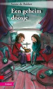 Een geheim doosje - Sanne de Bakker (ISBN 9789048700486)